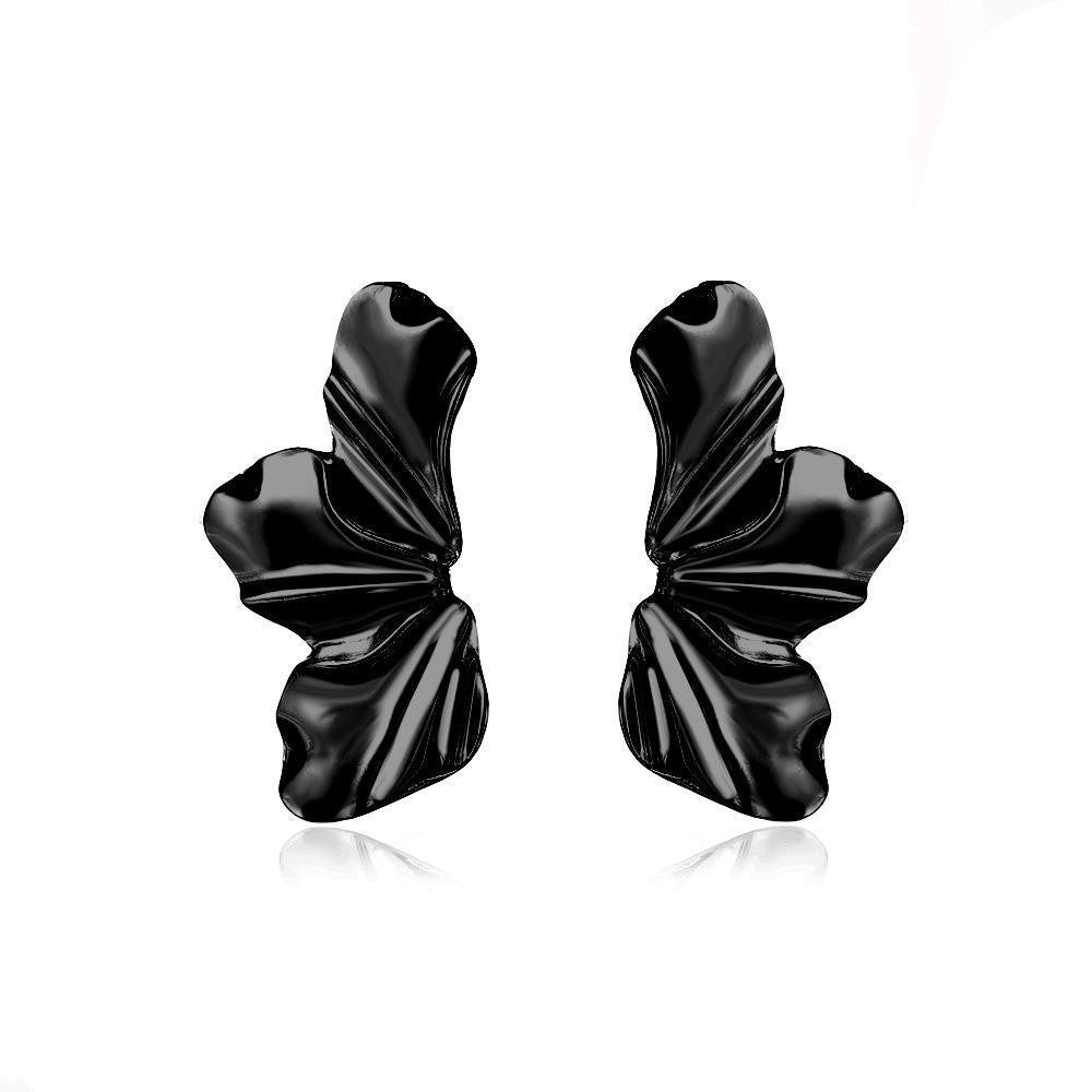 High-grade Retro Heart Earrings