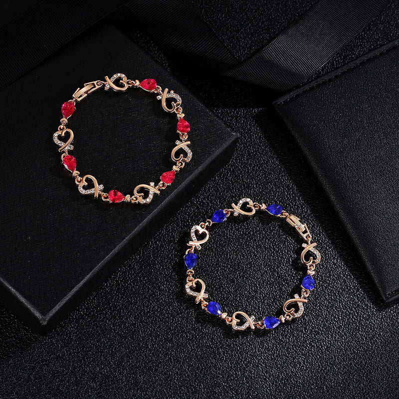 Hollow Love Bracelet With Rhinestones