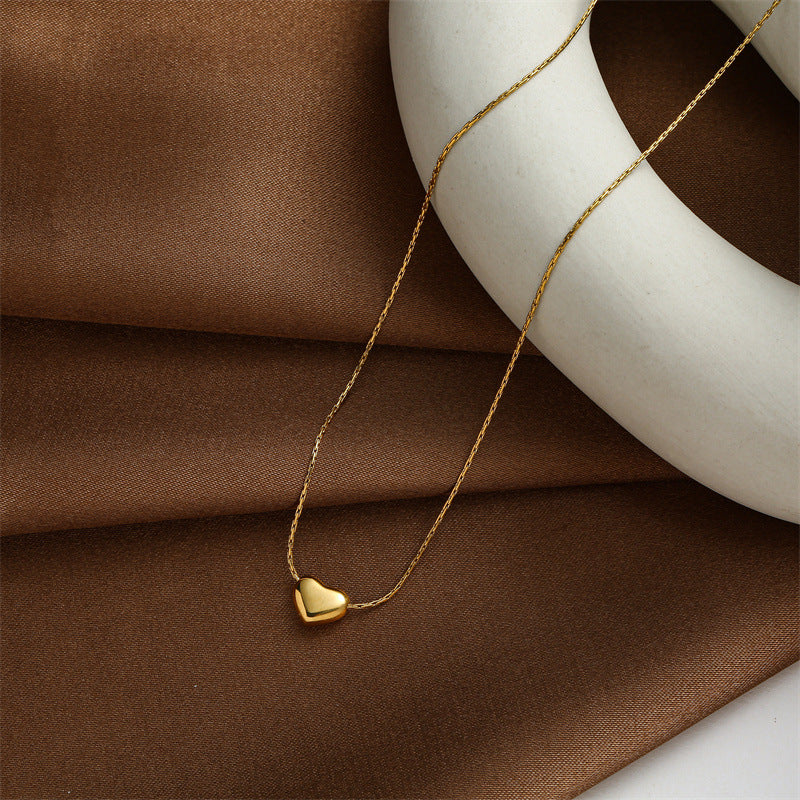 Simple Gold Clavicle Love Necklace