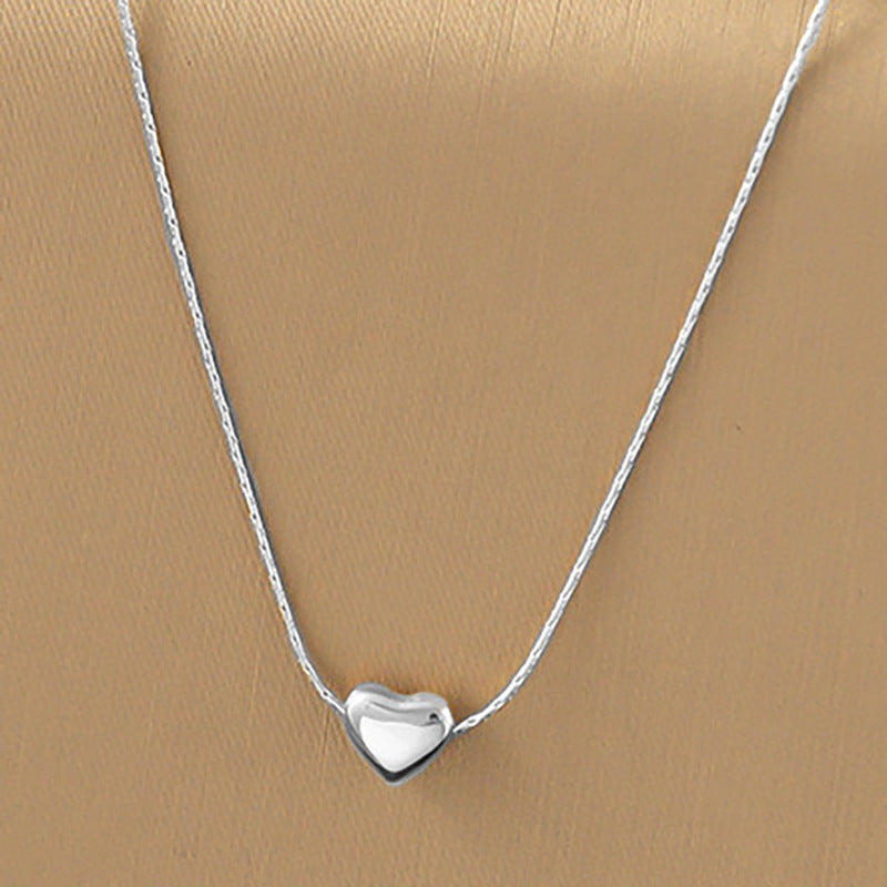 Simple Gold Clavicle Love Necklace